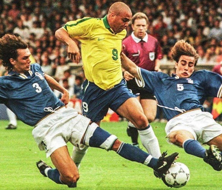 BEST DEFENDER IN HISTORY